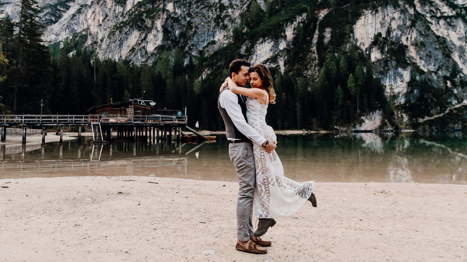 Lago Di Braies Wedding Photographer 15
