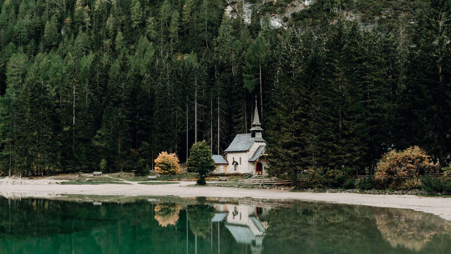 Lago Di Braies Wedding Photographer 29