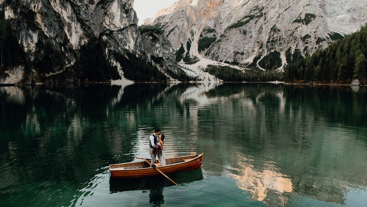 Lago Di Braies Wedding Photographer 40