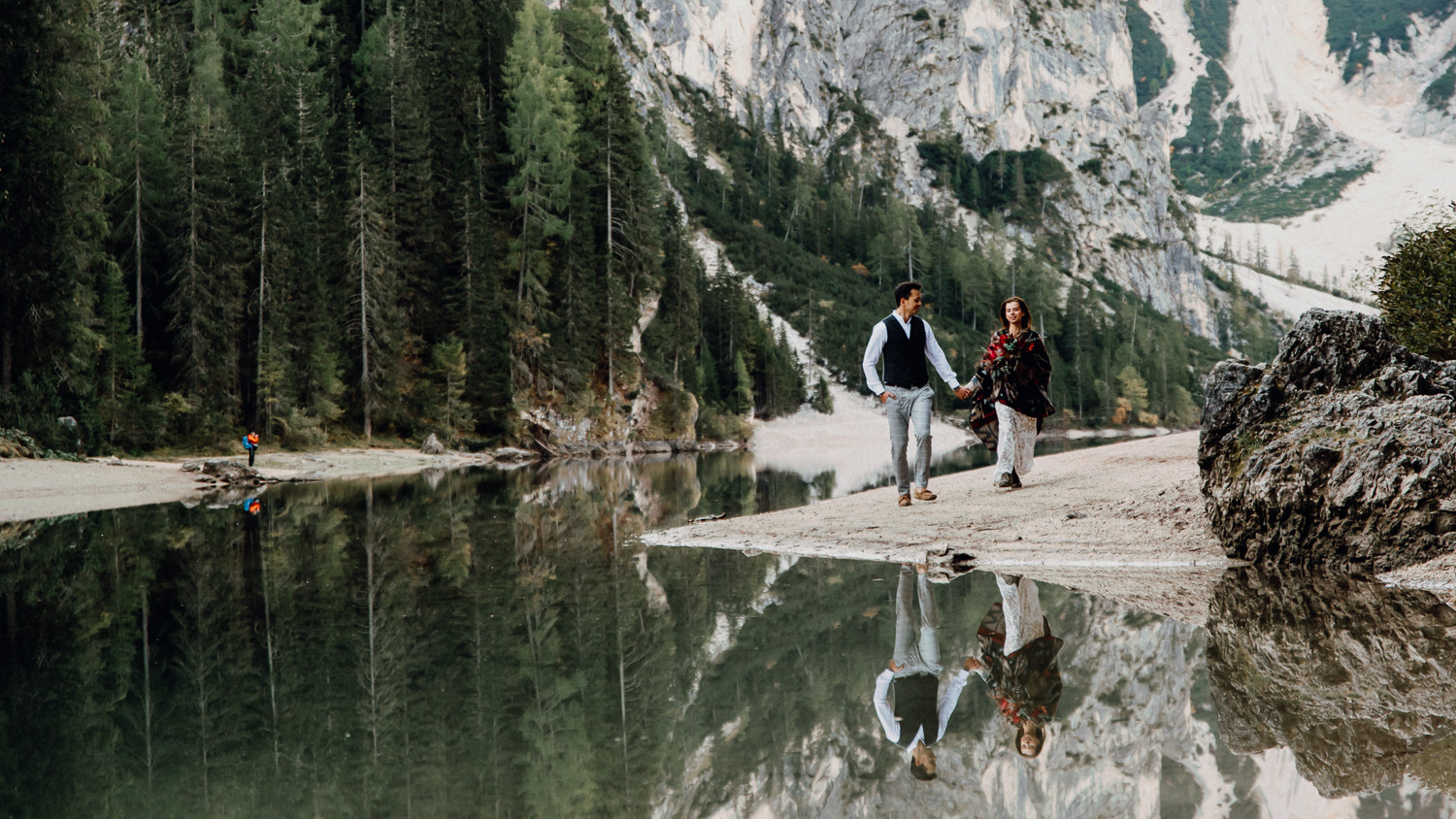 Lago Di Braies Wedding Photographer 61